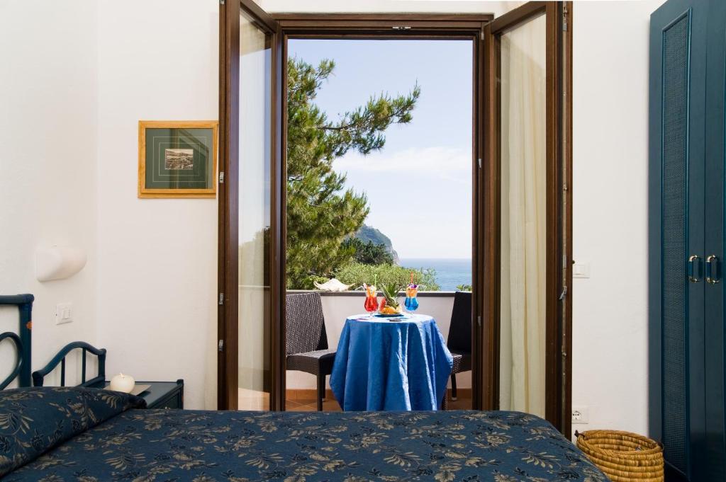 Hotel Ideal Forio di Ischia Δωμάτιο φωτογραφία